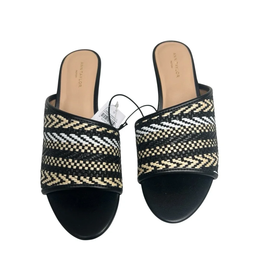 Ann Taylor Womens Black Woven Slip on Slides Open Toe Wedge‎ Sandals Size 6M EUC
